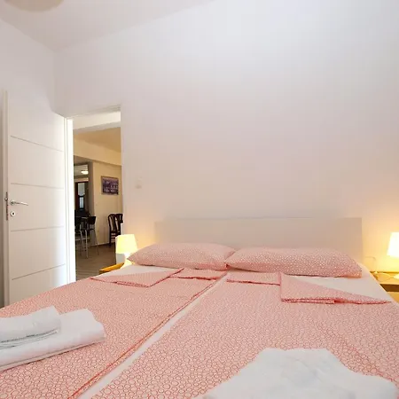 Mario 1401 Apartament *